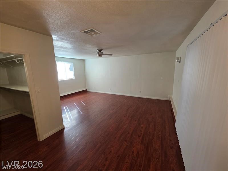 7184 Pleasant View Avenue Las Vegas NV 89147
