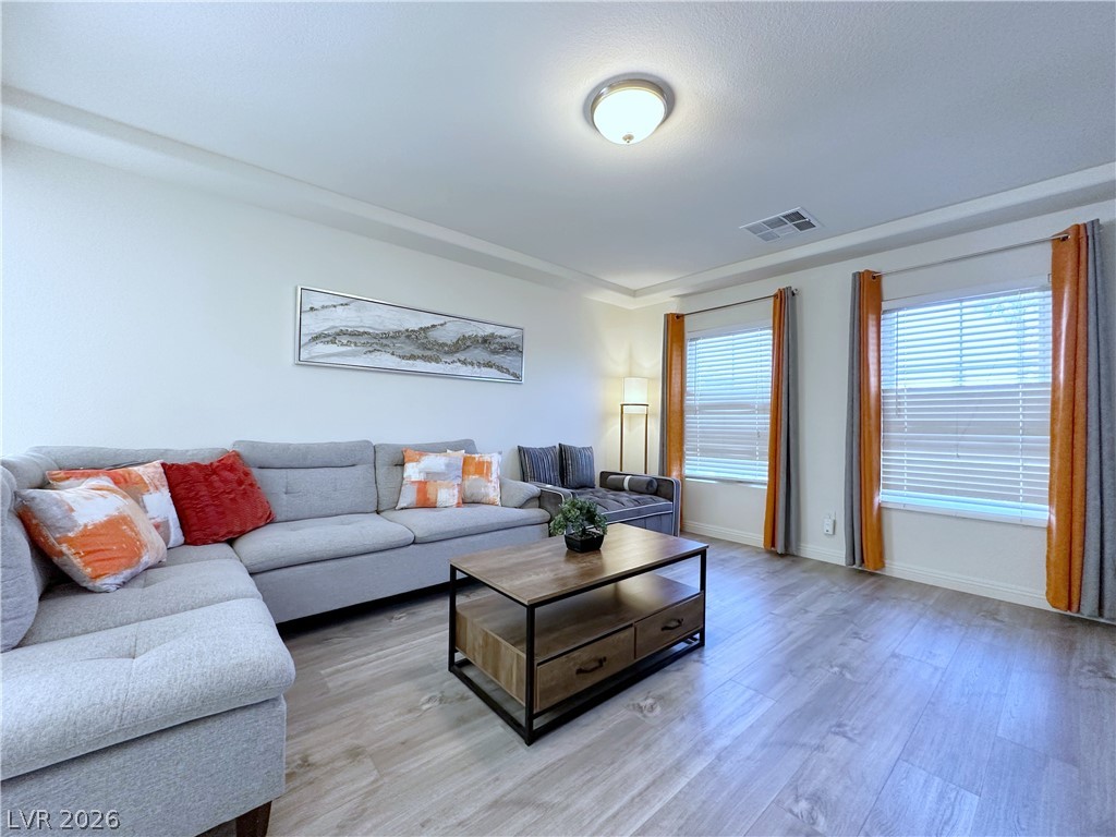 8573 Silver Coast Street Las Vegas NV 89139