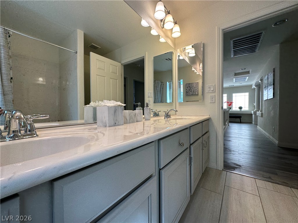 8573 Silver Coast Street Las Vegas NV 89139