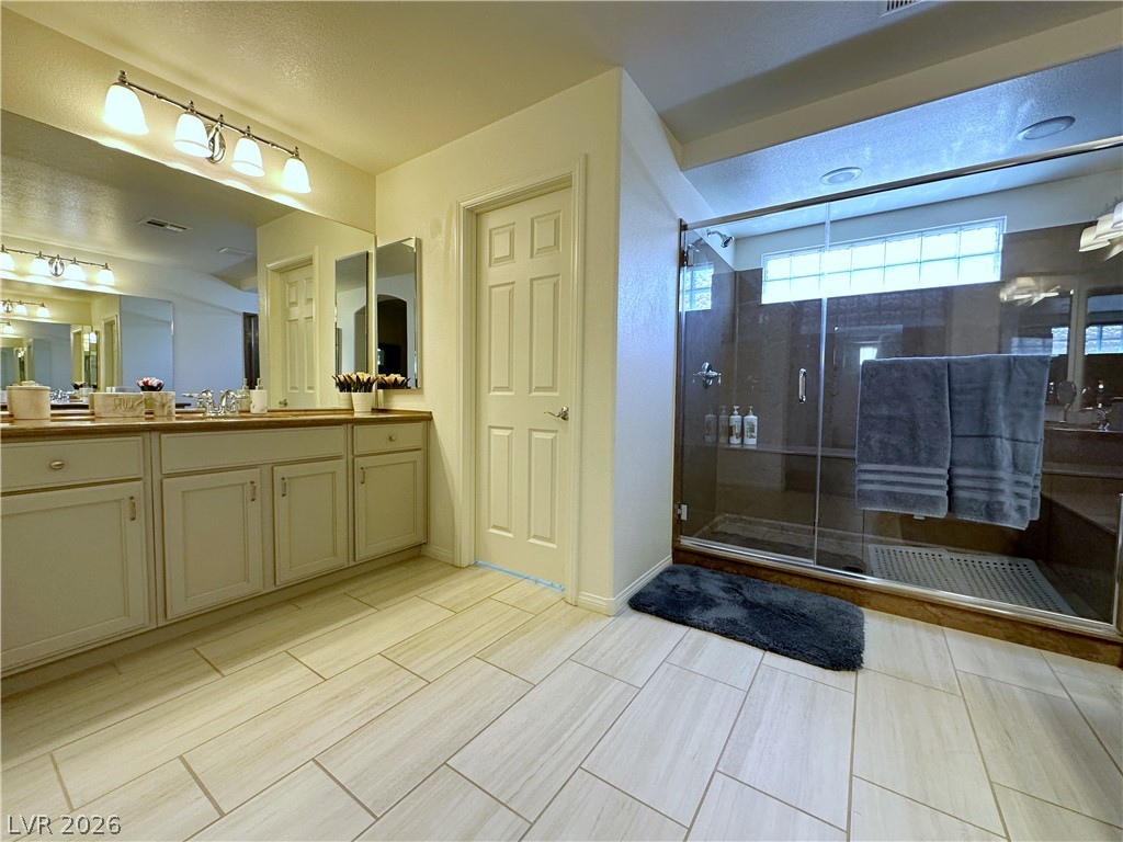 8573 Silver Coast Street Las Vegas NV 89139