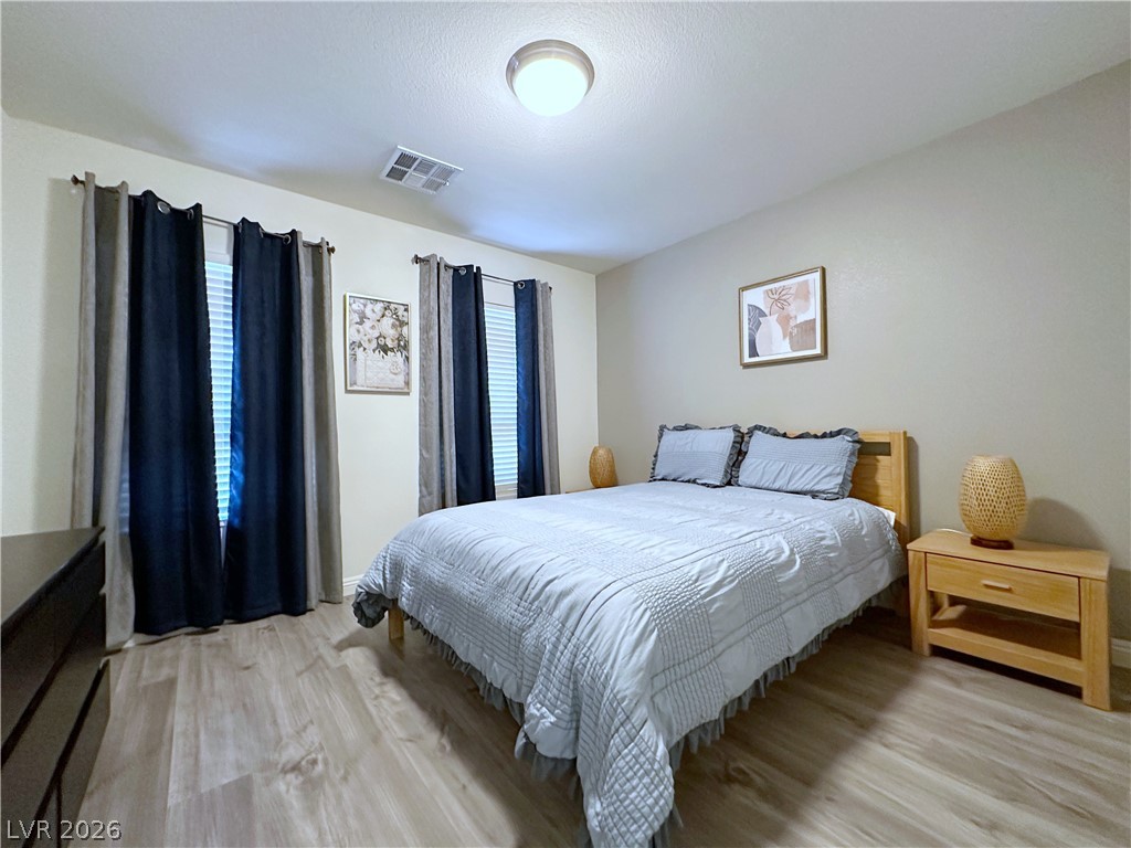 8573 Silver Coast Street Las Vegas NV 89139