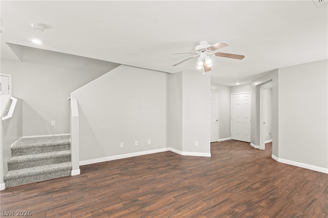 82 Wood Cliff Avenue Las Vegas NV 89183