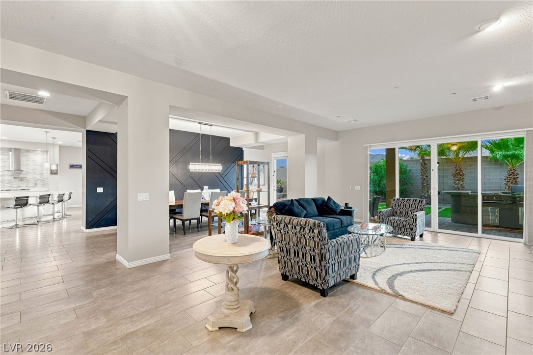 6125 Pebble Glen Court Las Vegas NV 89149