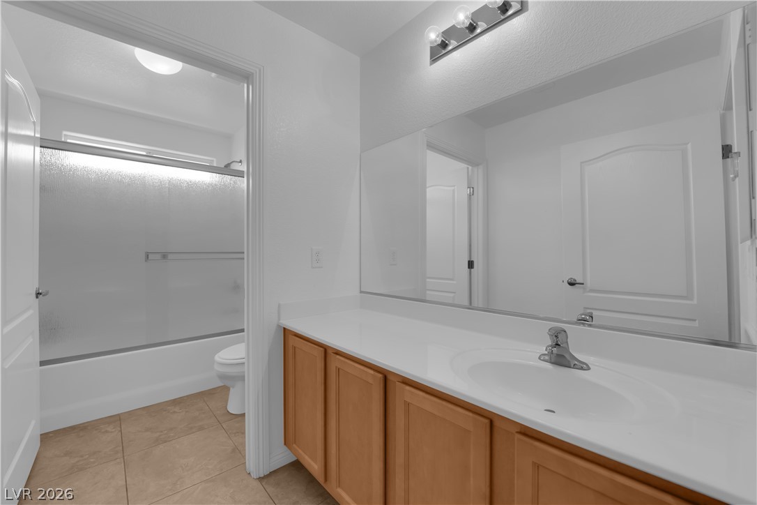 10408 Madagascar Palm Street Las Vegas NV 89141