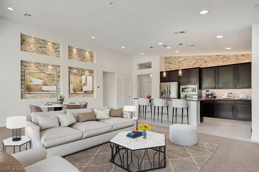 8013 Glimmerglass Avenue Las Vegas NV 89178