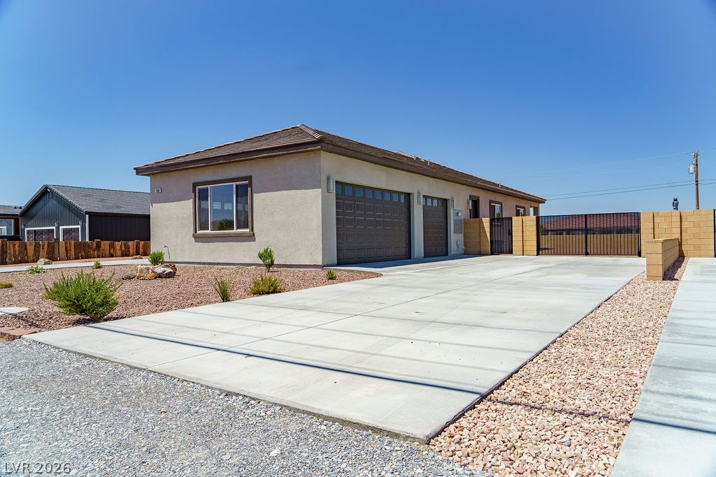 1860 Old West Avenue Pahrump NV 89048