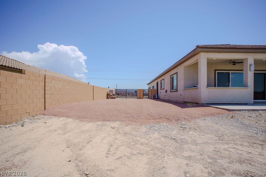 1860 Old West Avenue Pahrump NV 89048