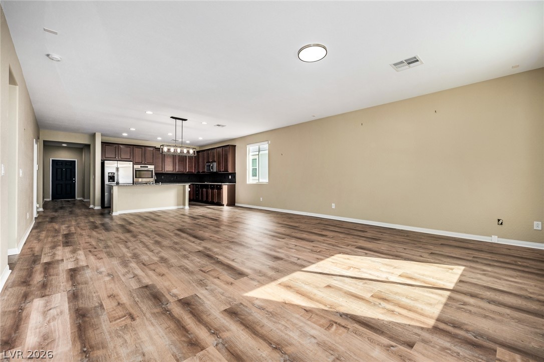 7141 Flora Lam Street Las Vegas NV 89166