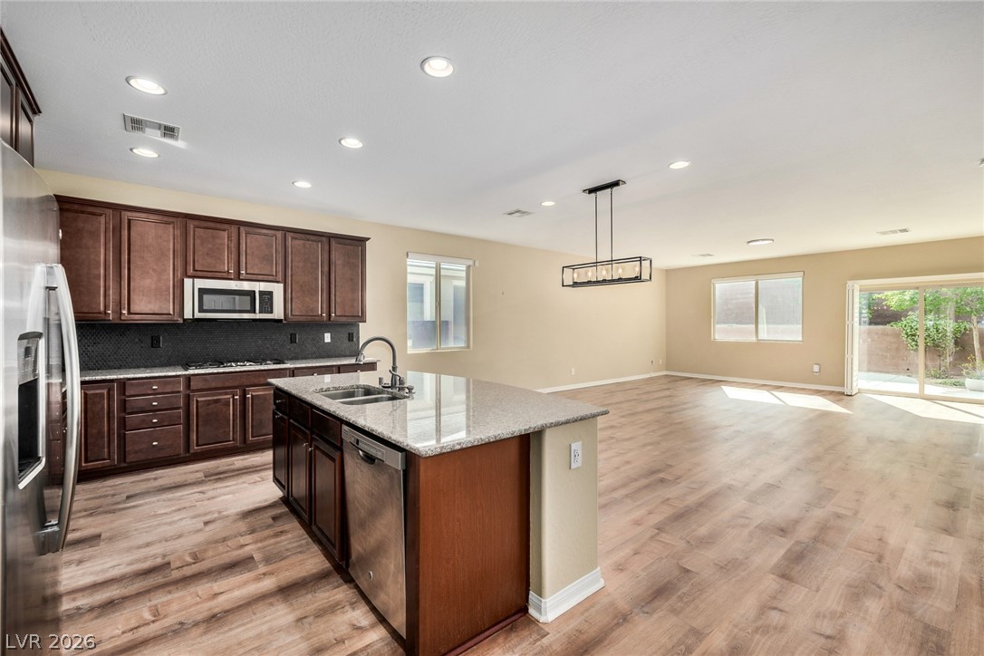 7141 Flora Lam Street Las Vegas NV 89166