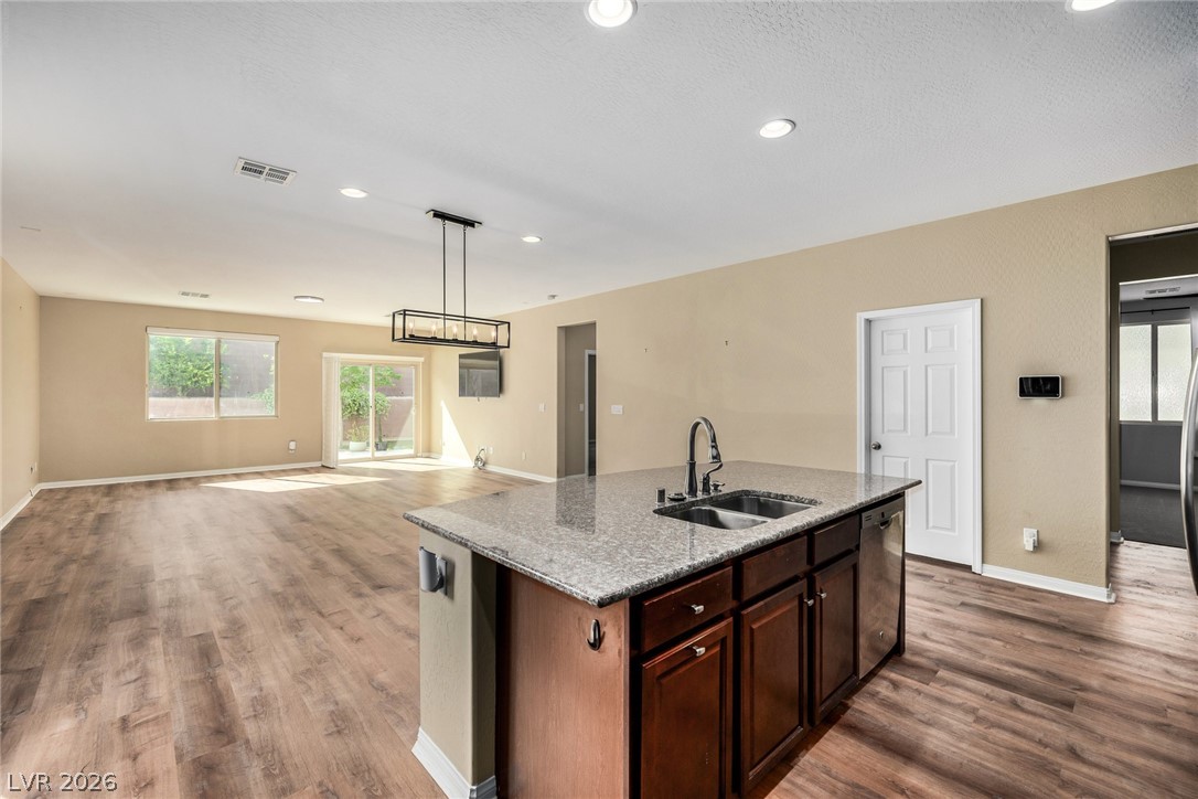 7141 Flora Lam Street Las Vegas NV 89166