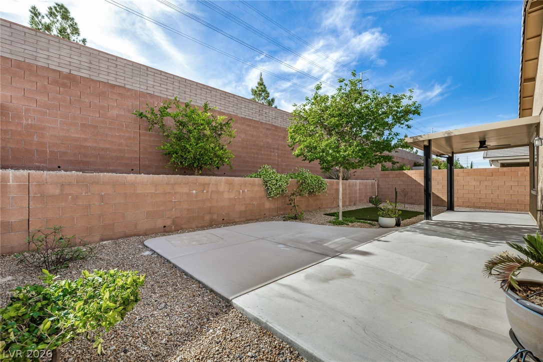 7141 Flora Lam Street Las Vegas NV 89166