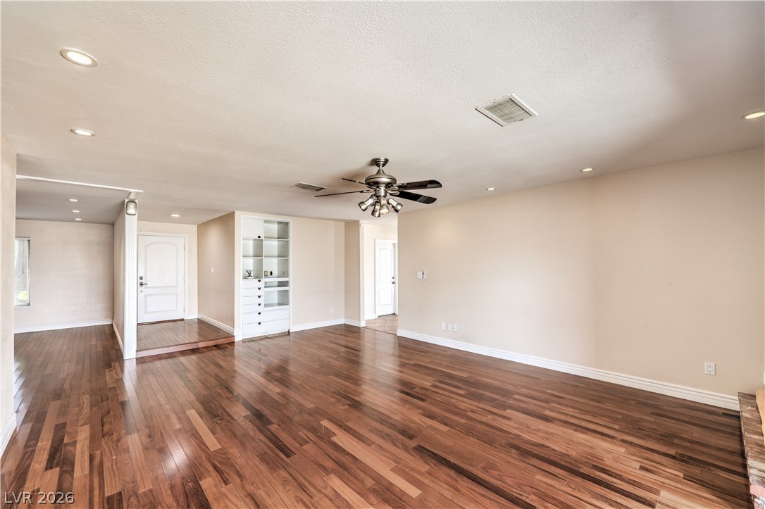2617 Yardley Street Las Vegas NV 89102