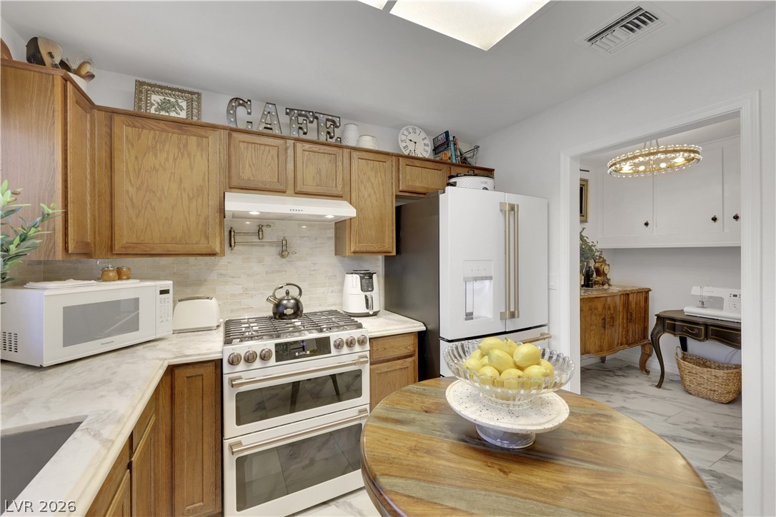 8613 Villa Ridge Drive Las Vegas NV 89134