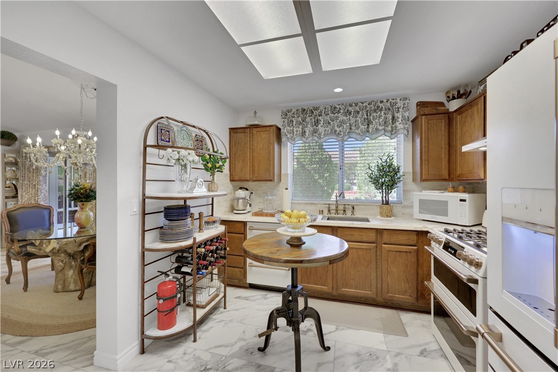 8613 Villa Ridge Drive Las Vegas NV 89134