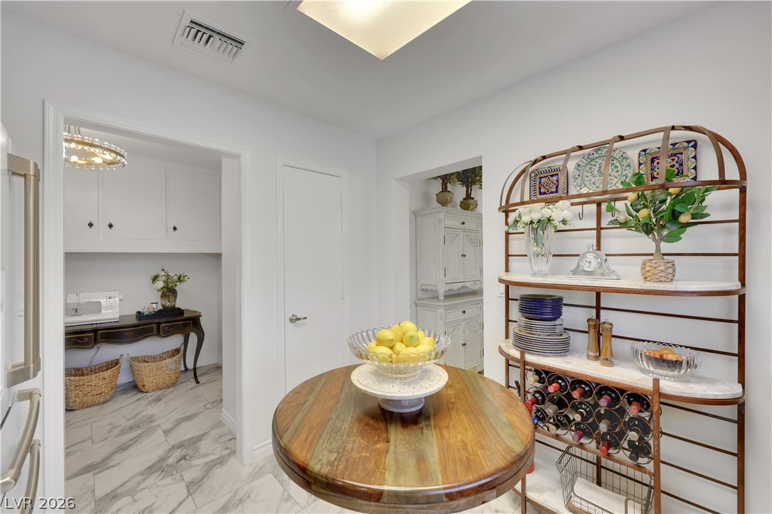 8613 Villa Ridge Drive Las Vegas NV 89134