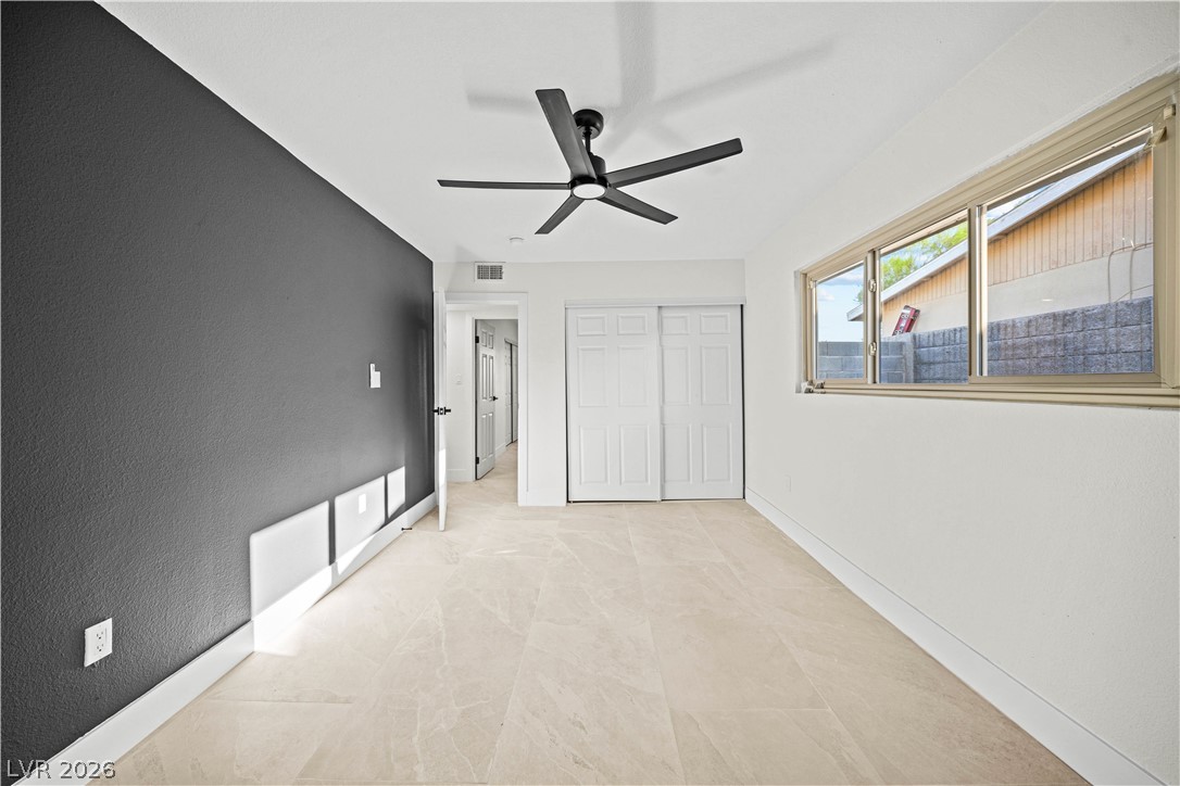 4378 Swandale Avenue Las Vegas NV 89121