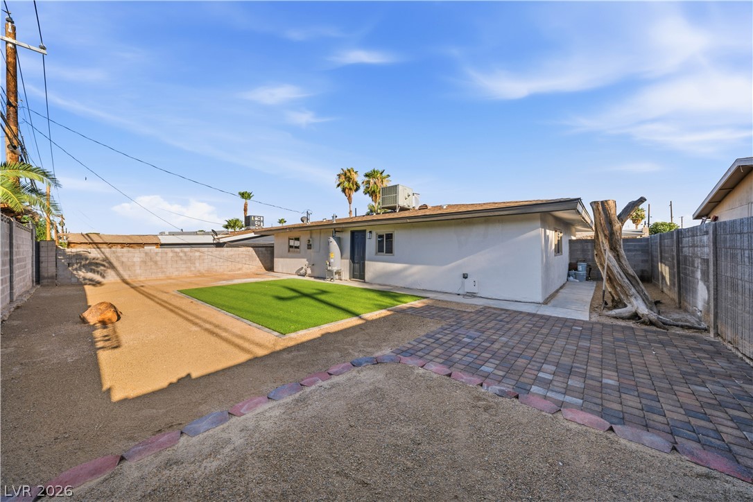 4378 Swandale Avenue Las Vegas NV 89121