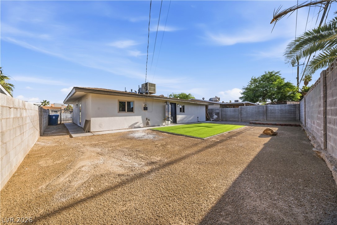 4378 Swandale Avenue Las Vegas NV 89121