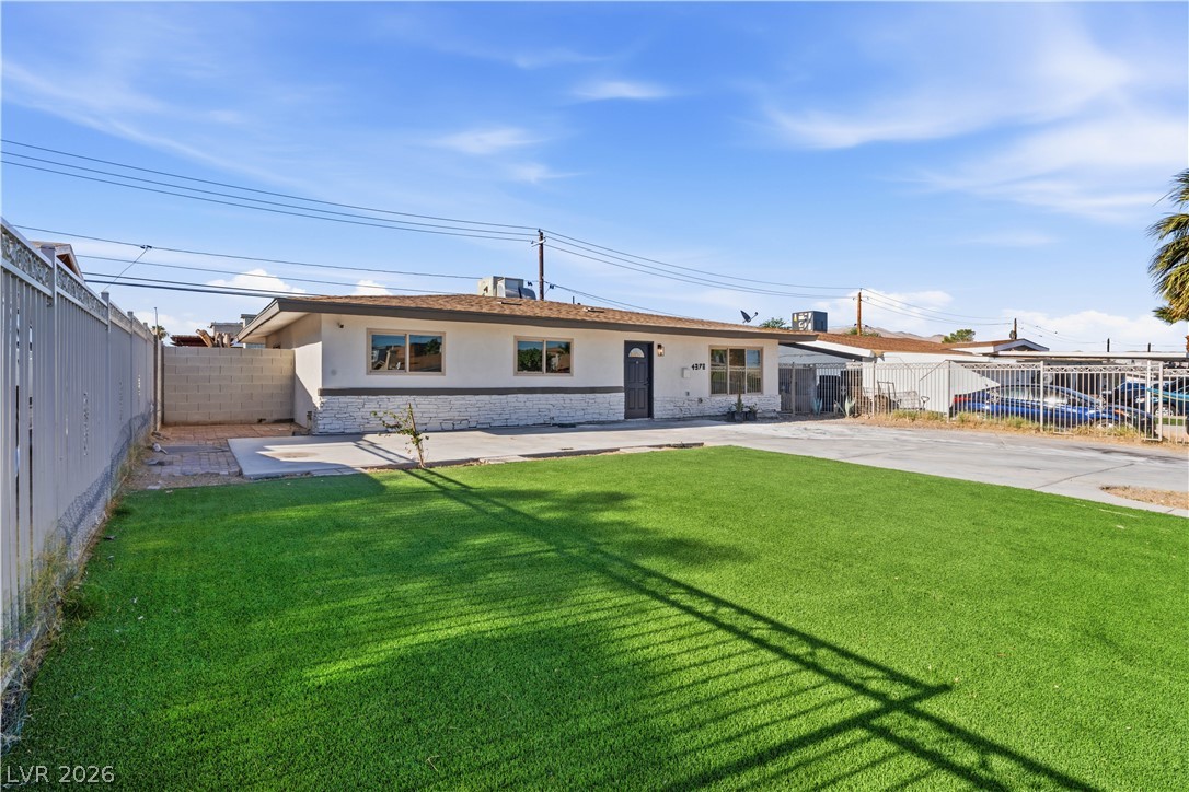 4378 Swandale Avenue Las Vegas NV 89121