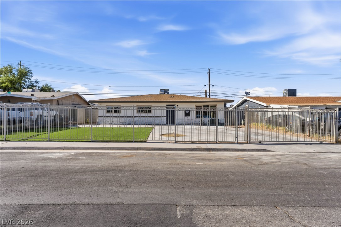4378 Swandale Avenue Las Vegas NV 89121