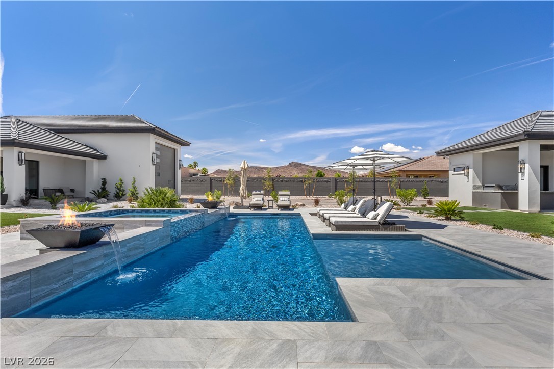 641 Patti Ann Woods Drive Henderson NV 89002
