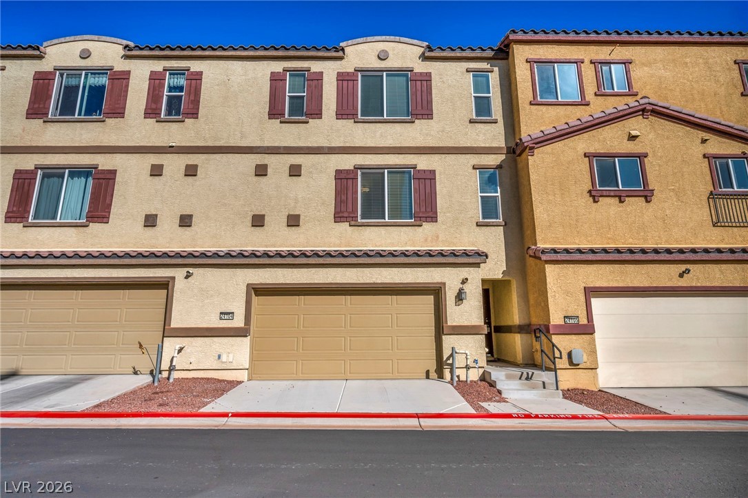 1525 Spiced Wine Avenue 24104 Henderson NV 89074