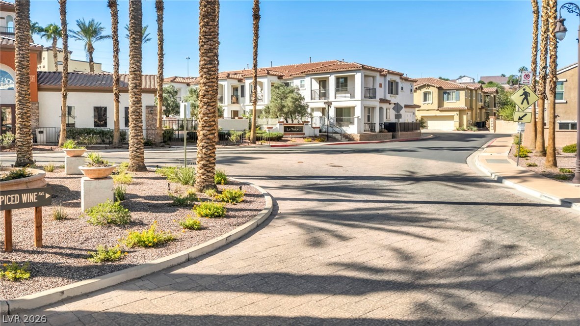 1525 Spiced Wine Avenue 24104 Henderson NV 89074