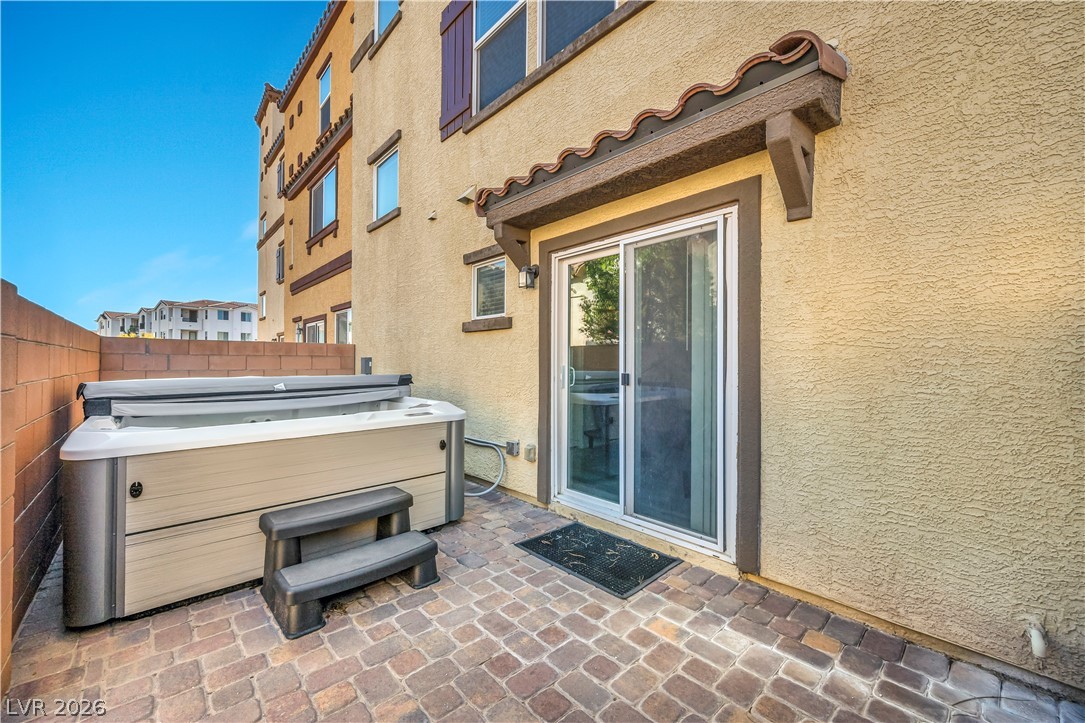 1525 Spiced Wine Avenue 24104 Henderson NV 89074