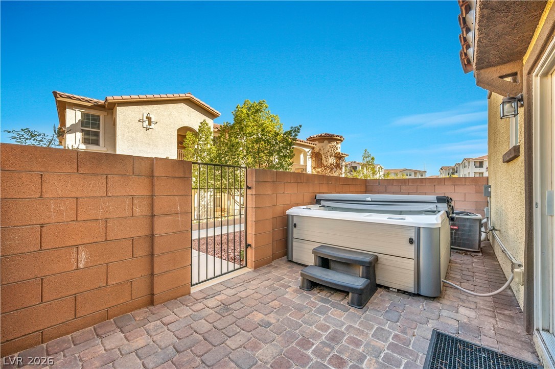 1525 Spiced Wine Avenue 24104 Henderson NV 89074