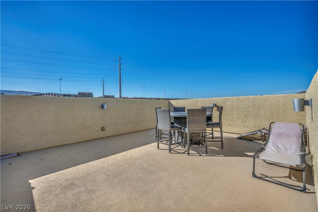 1525 Spiced Wine Avenue 24104 Henderson NV 89074