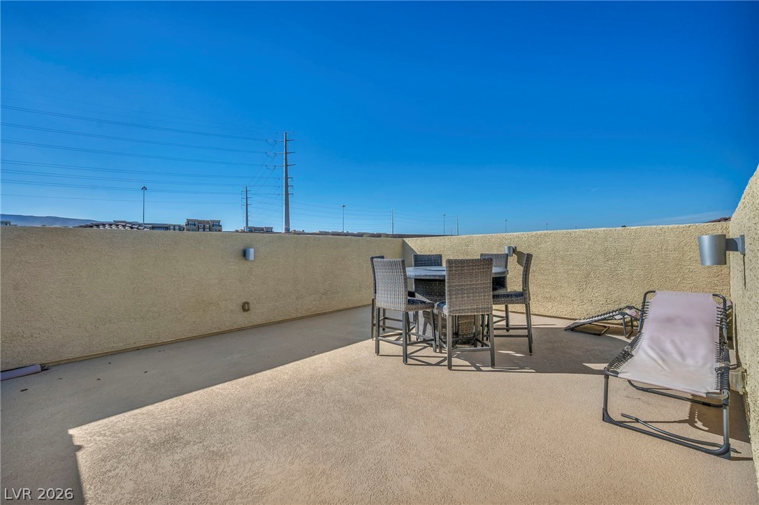 1525 Spiced Wine Avenue 24104 Henderson NV 89074