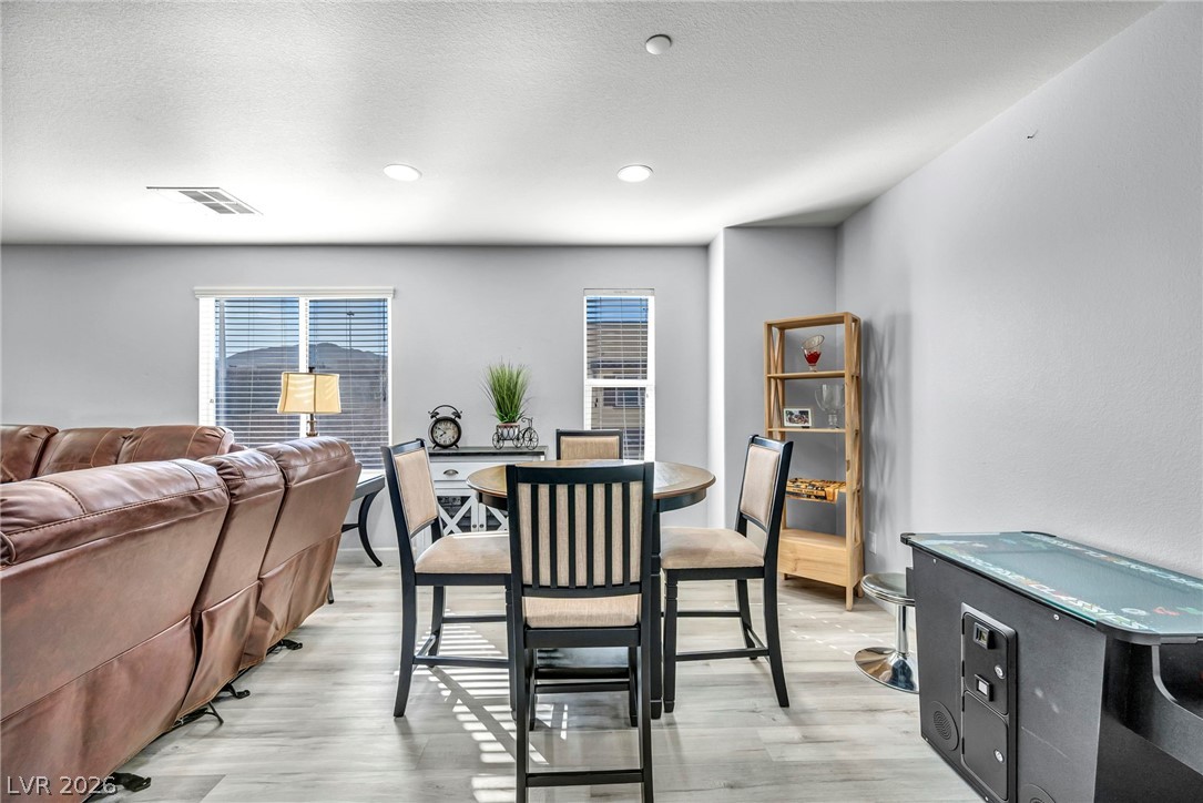 1525 Spiced Wine Avenue 24104 Henderson NV 89074