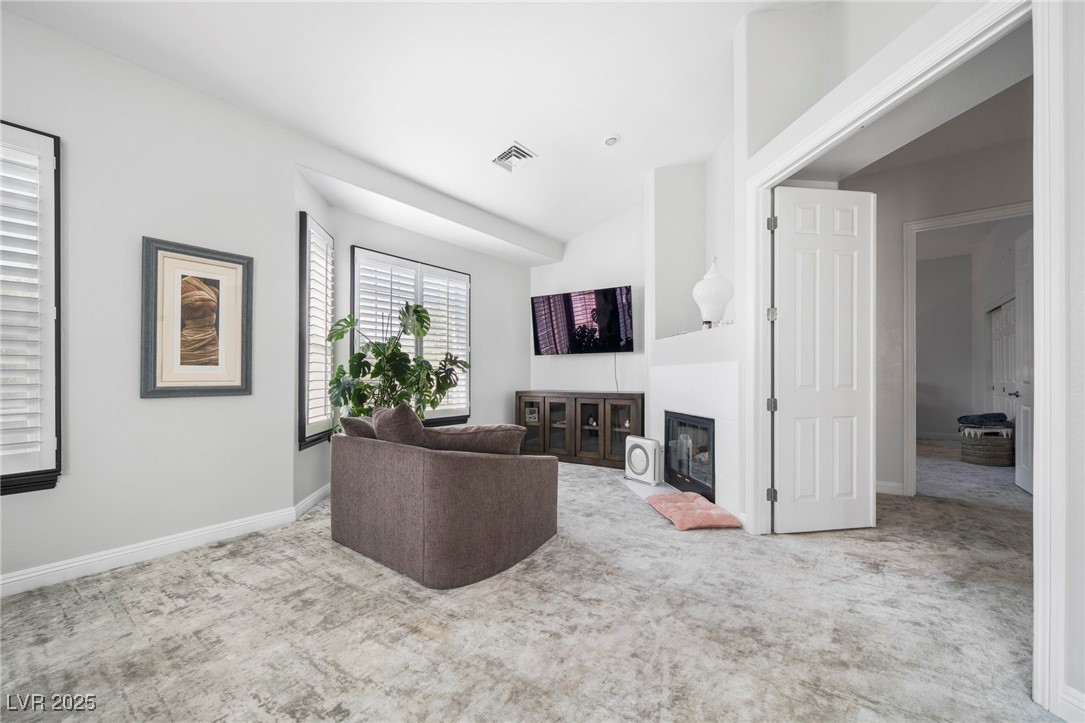 9721 Camden Hills Avenue Las Vegas NV 89145