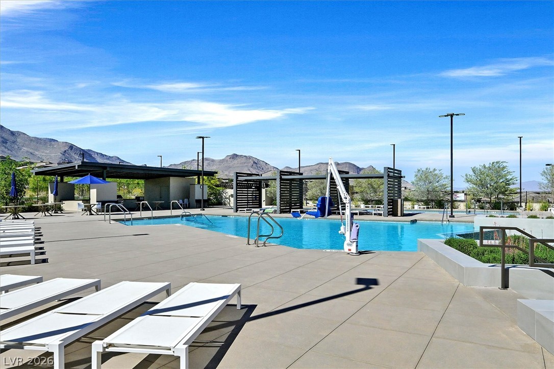 881 Regent Terrace Lane Las Vegas NV 89138