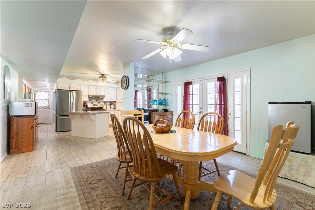 312 Redstone Street Las Vegas NV 89145