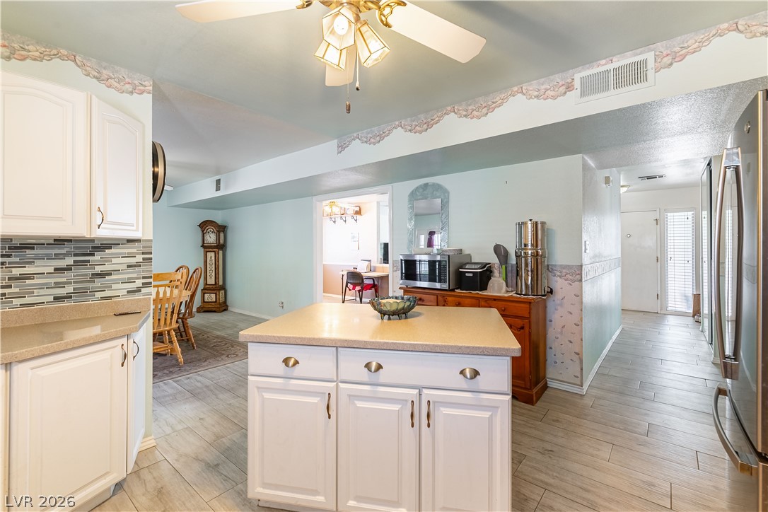 312 Redstone Street Las Vegas NV 89145