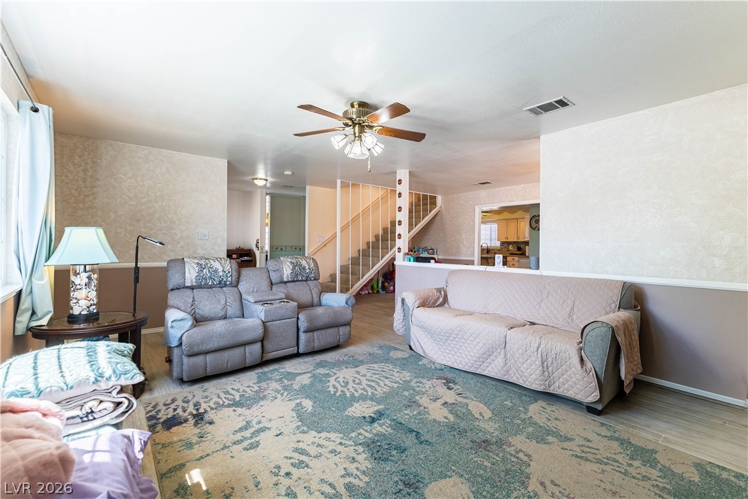 312 Redstone Street Las Vegas NV 89145