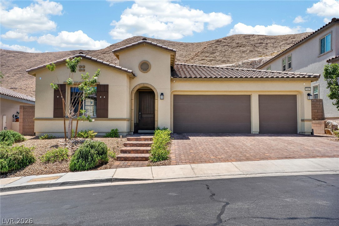 3985 Reyes Avenue Las Vegas NV 89141