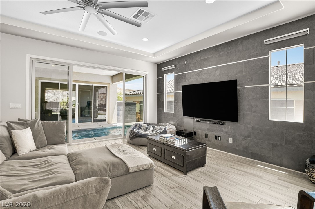 3985 Reyes Avenue Las Vegas NV 89141