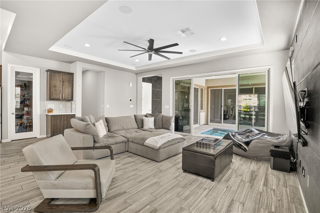 3985 Reyes Avenue Las Vegas NV 89141