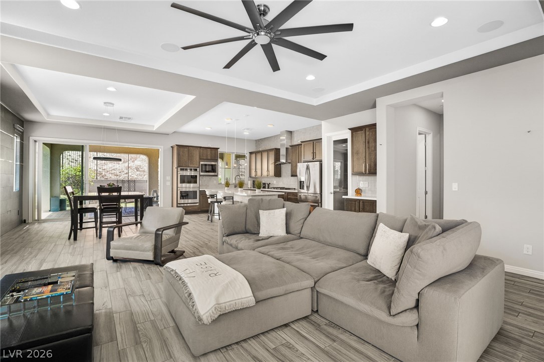 3985 Reyes Avenue Las Vegas NV 89141