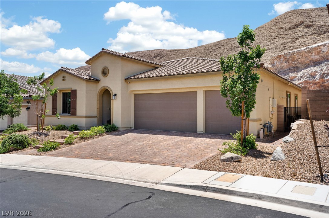3985 Reyes Avenue Las Vegas NV 89141