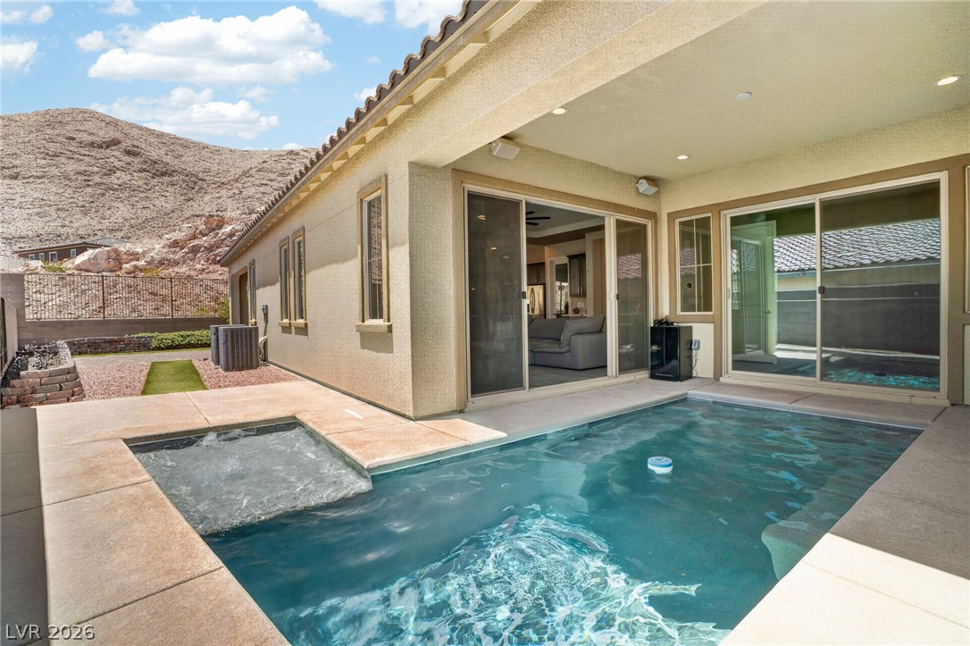 3985 Reyes Avenue Las Vegas NV 89141
