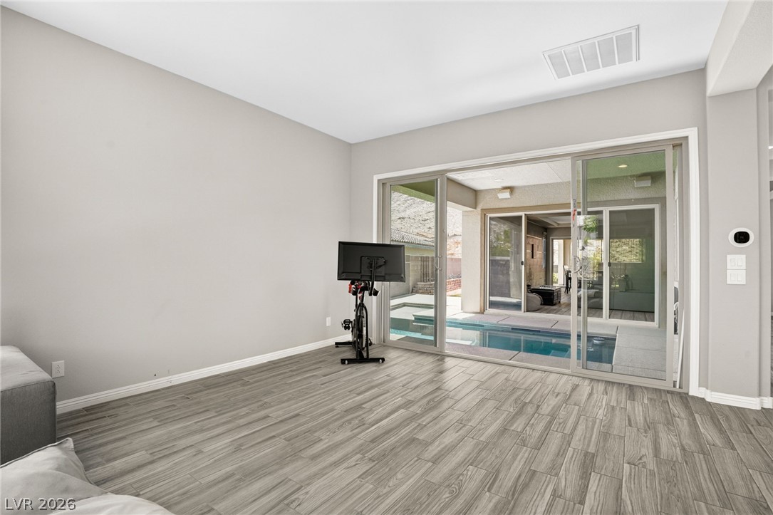 3985 Reyes Avenue Las Vegas NV 89141