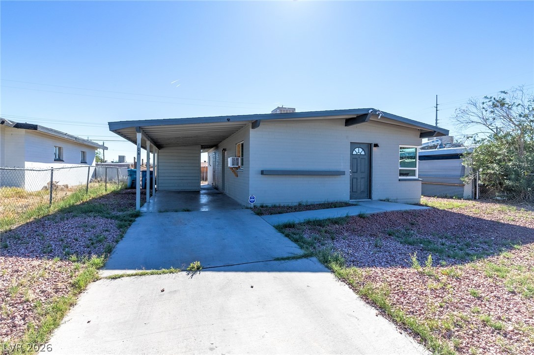104 Stanford Street Las Vegas NV 89107