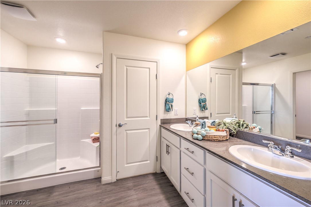 1204 Sun Parakeet Drive Henderson NV 89011