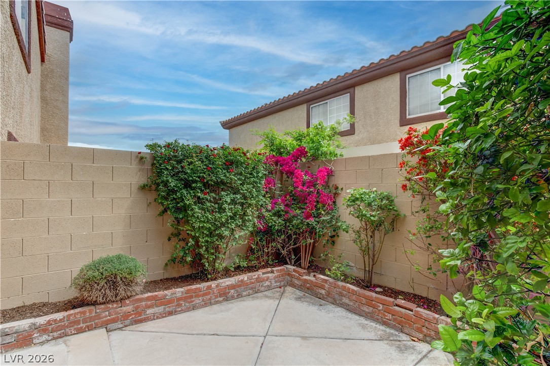 690 Ambling Gait Avenue Henderson NV 89015