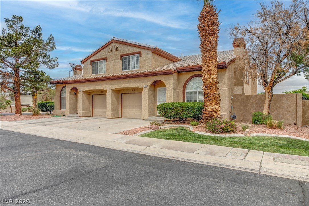 690 Ambling Gait Avenue Henderson NV 89015