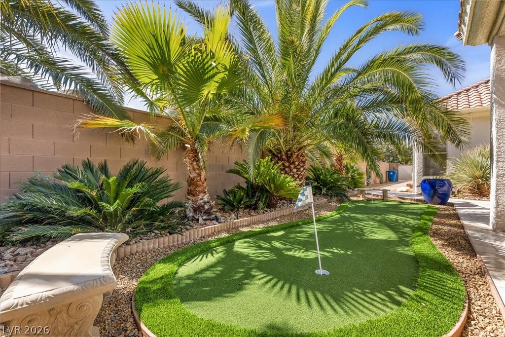 2204 Trident Maple Street Las Vegas NV 89117