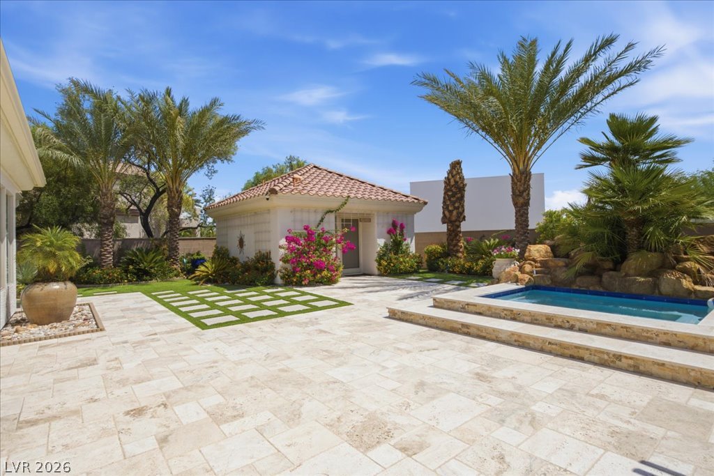 2204 Trident Maple Street Las Vegas NV 89117